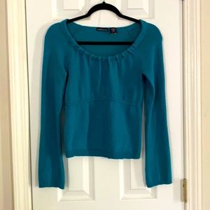 Victoria Secret Moda Sweater